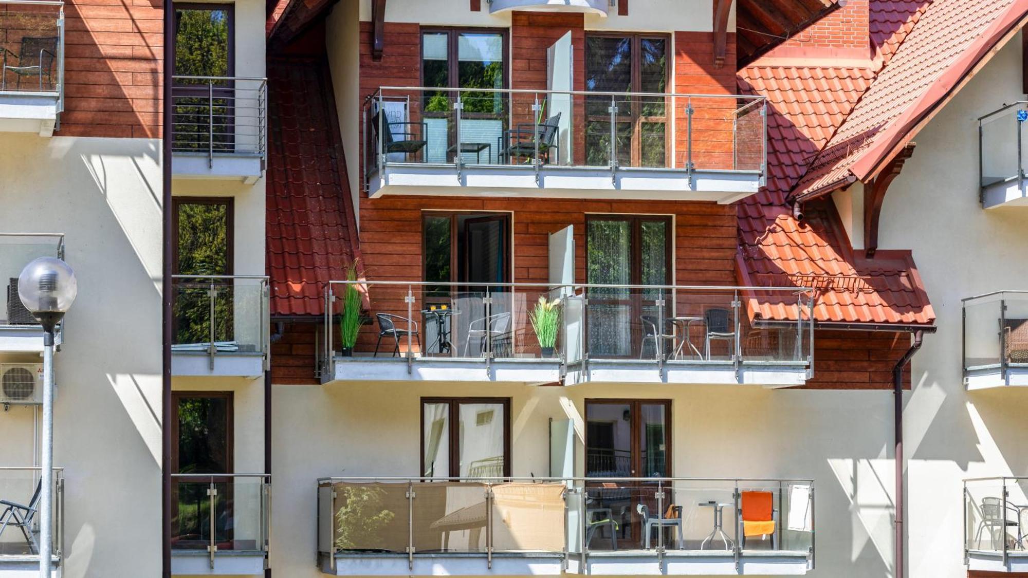 Morskie Apartamenty Przy Plazy Piamola Крыница-Морска Экстерьер фото