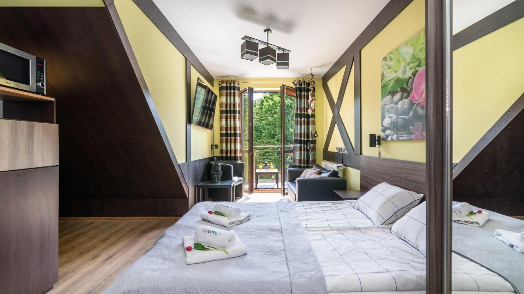 Morskie Apartamenty Przy Plazy Piamola Крыница-Морска Экстерьер фото