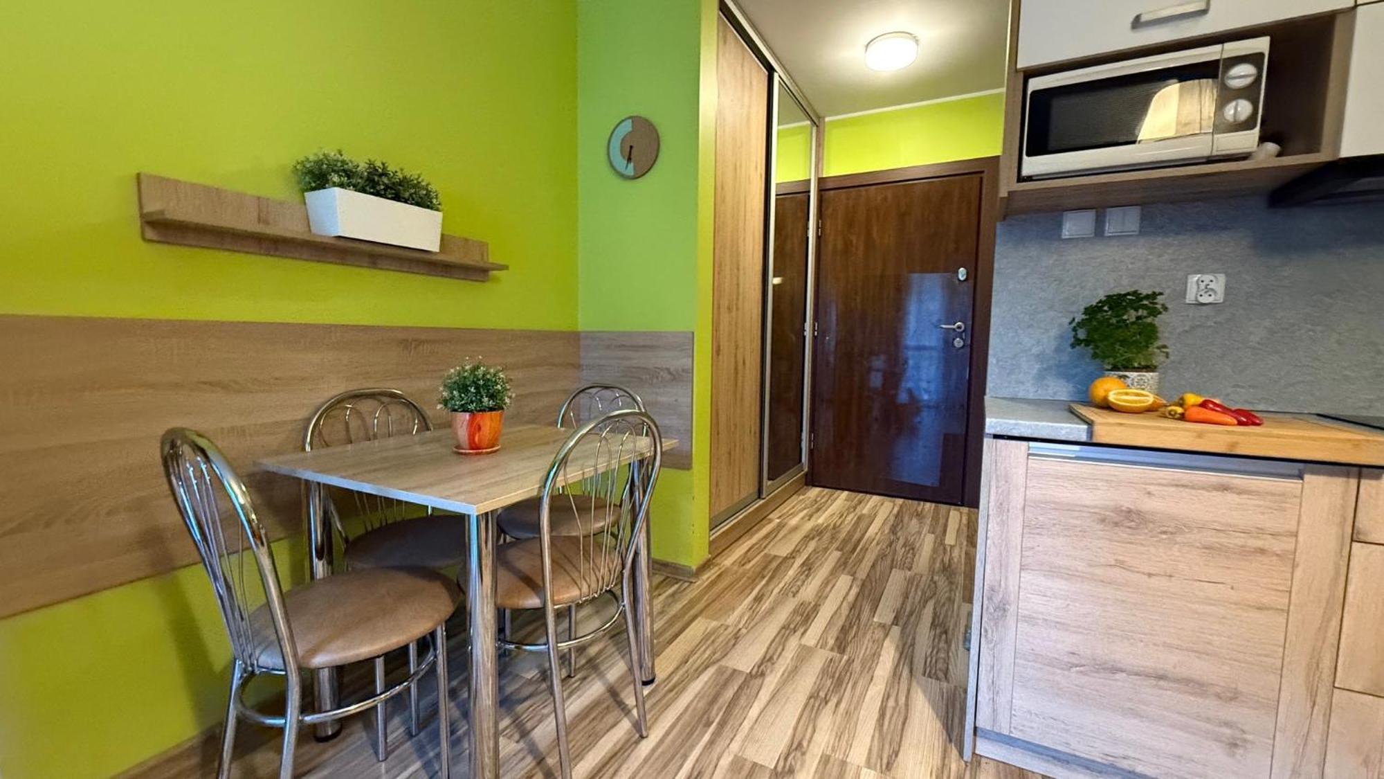 Morskie Apartamenty Przy Plazy Piamola Крыница-Морска Экстерьер фото